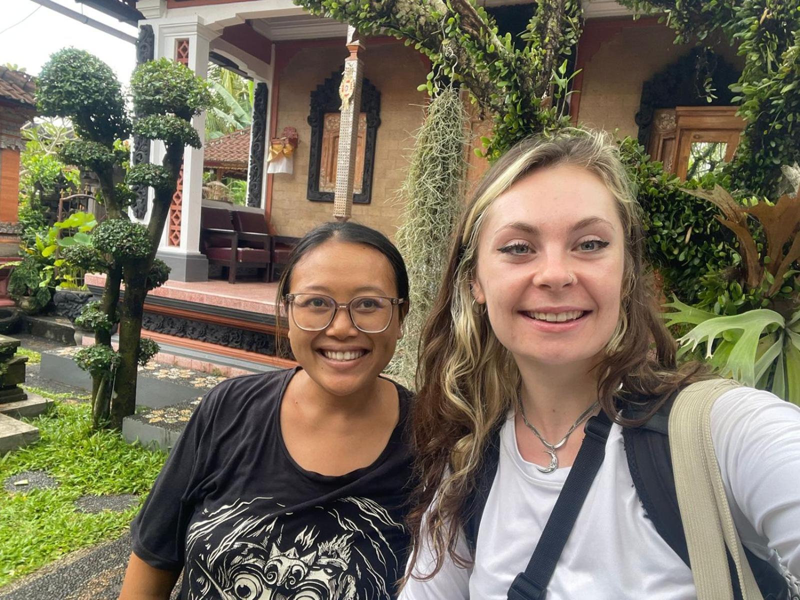 Raditya Homestay Mambat Exterior foto